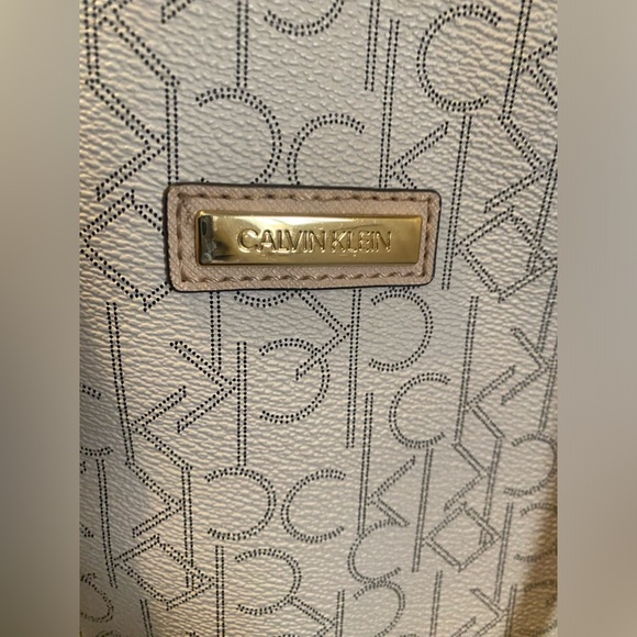 Preloved Calvin Klein satchel handbag - Picture 6 of 11